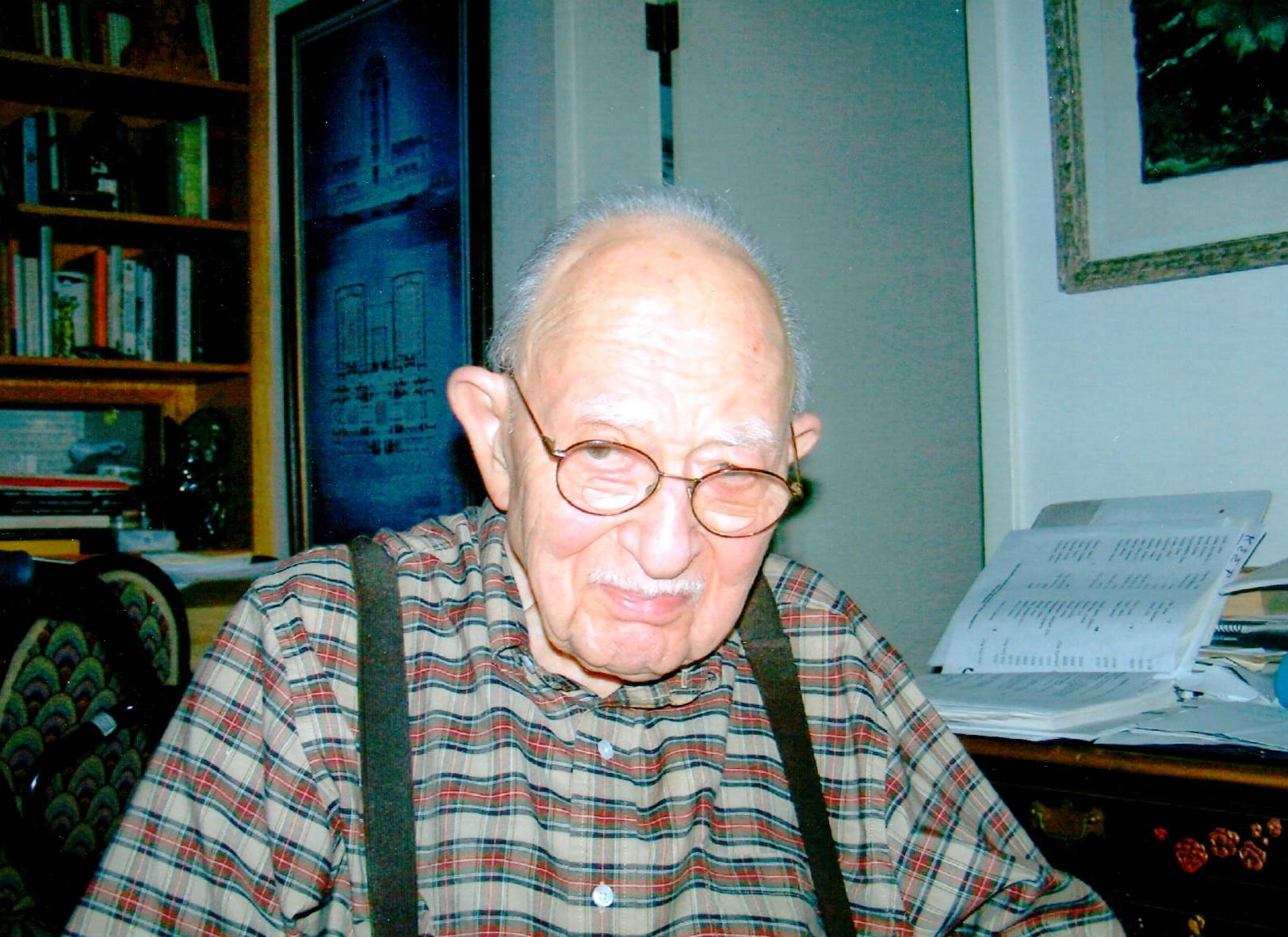 <p>Henry Magaziner</p>
