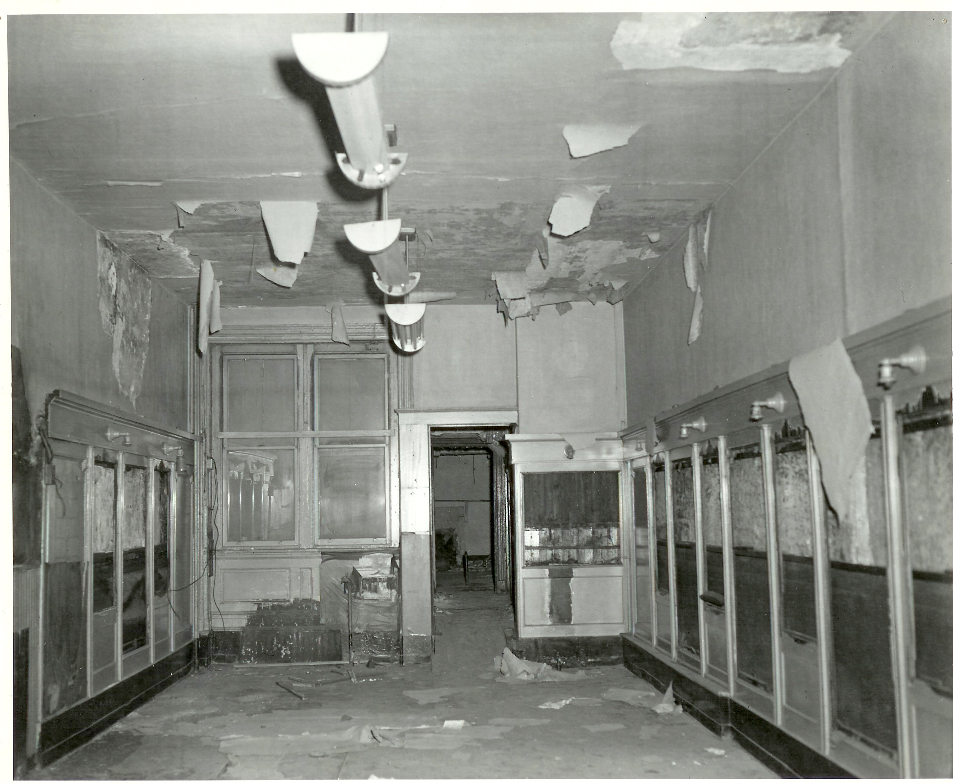 306 S 2nd St - Dining room (1966)